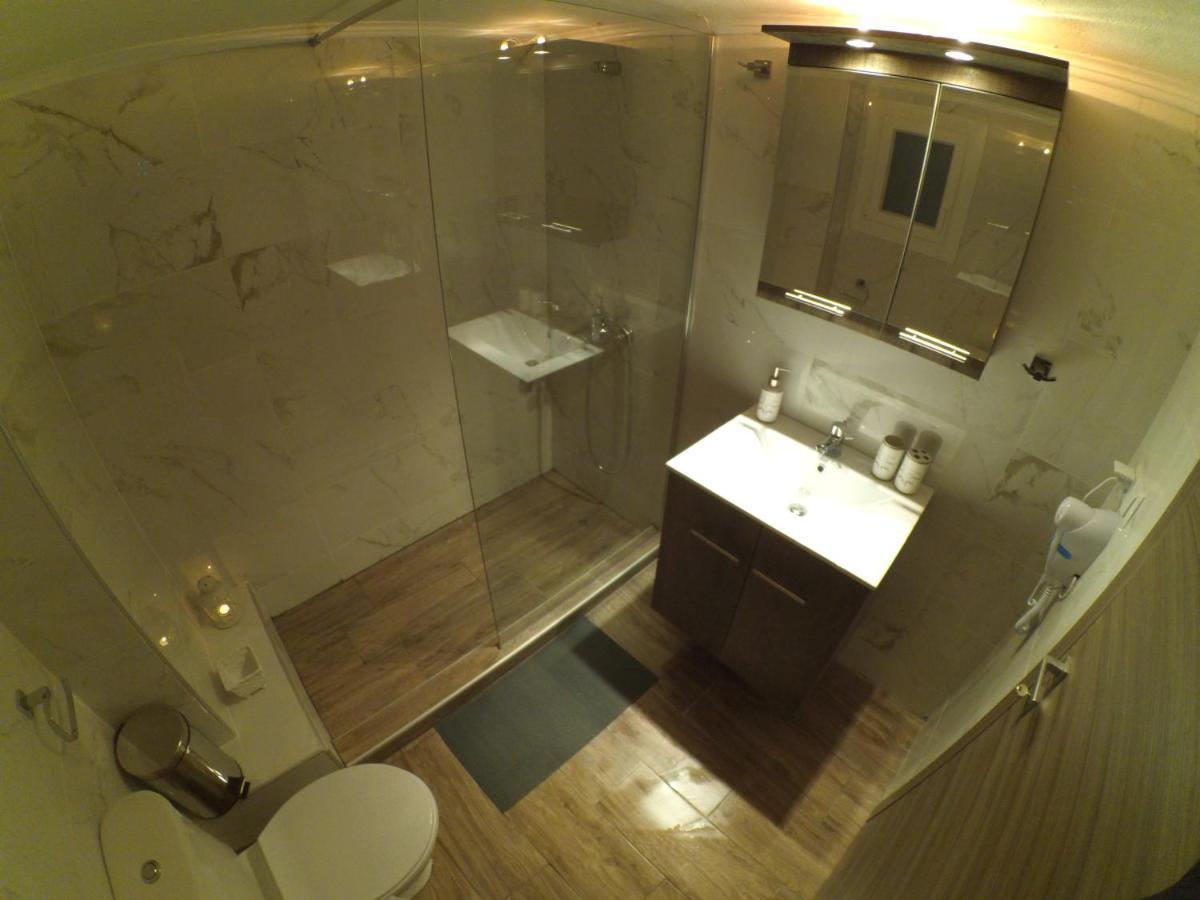 Appartement Chrysafenia & Leandros Downtown à Kavala Extérieur photo